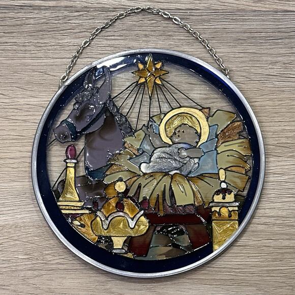 Joan Baker Nativity Scene Jesus Suncatcher Window Art Hand Painted Glass 1994 - Picture 3 of 4